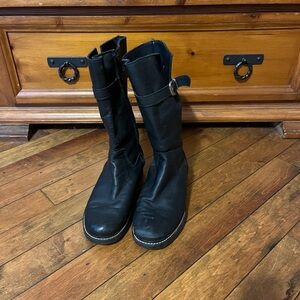 Black Heeled Boots